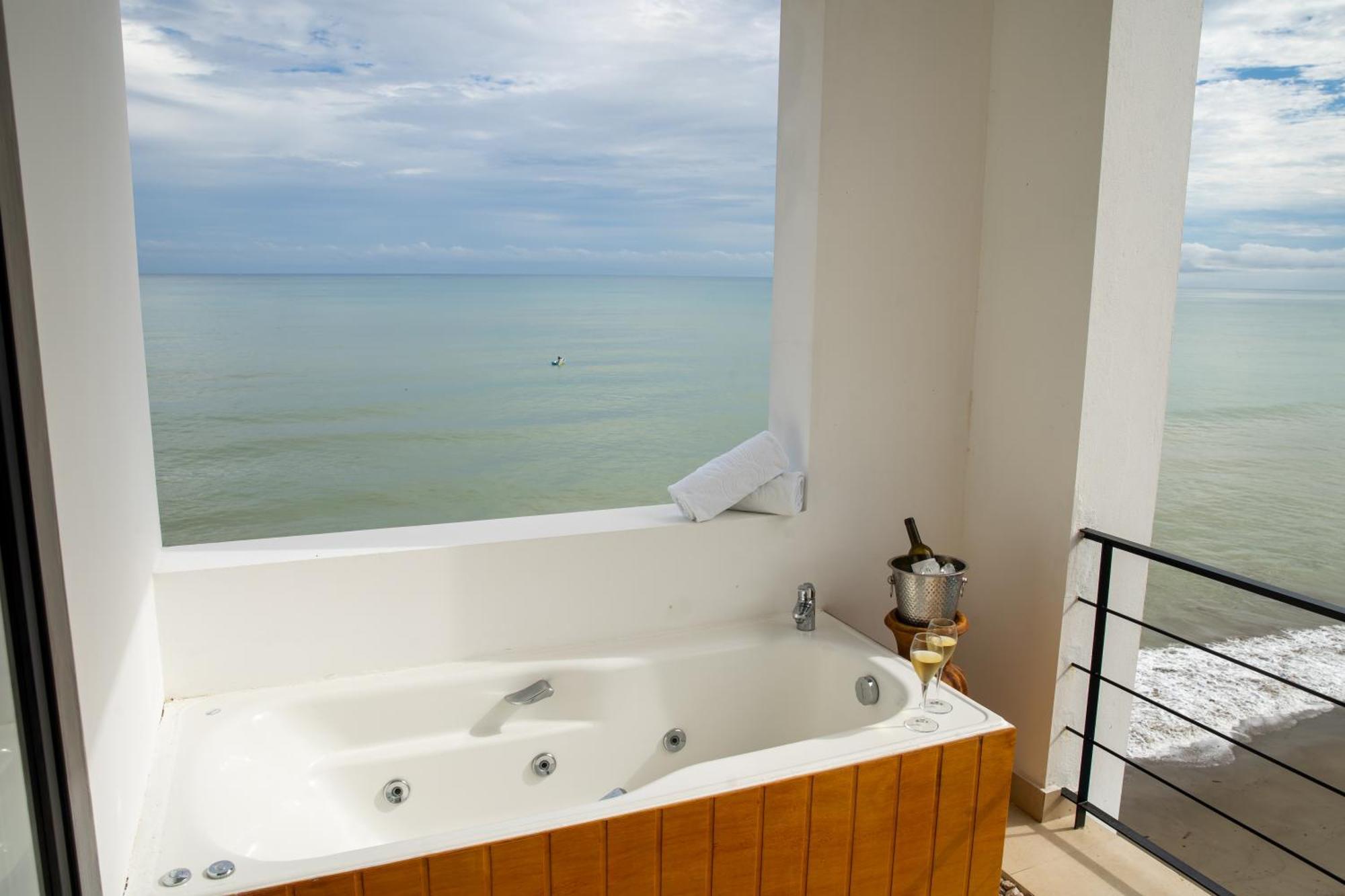 Jama Campay - Homes Resort & Spa 外观 照片